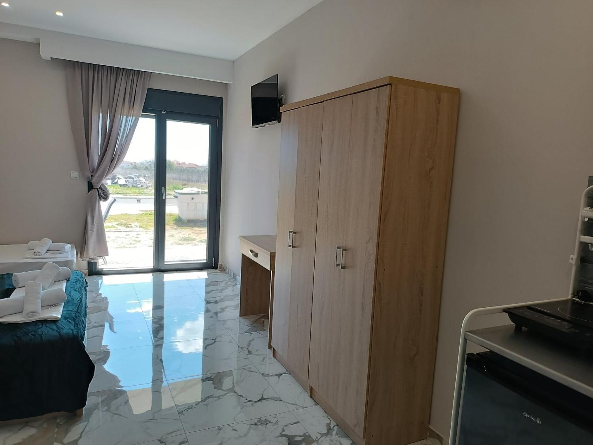 Bella Kaliva Aparthotel Kalyves Polygyrou Екстериор снимка